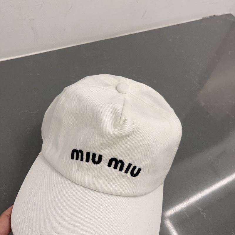 MIUMIU